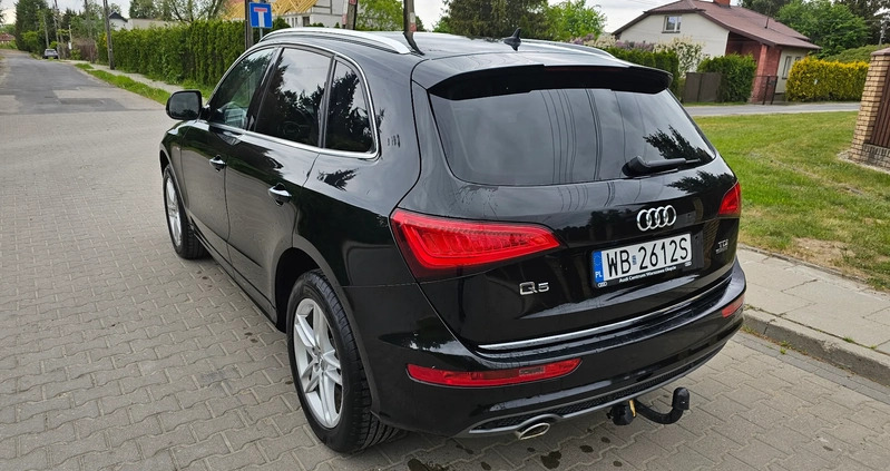 Audi Q5 cena 82900 przebieg: 218000, rok produkcji 2015 z Puszczykowo małe 742